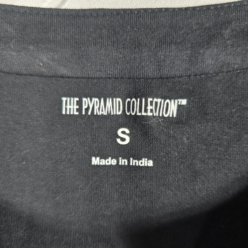 The Pyramid Collection striking black